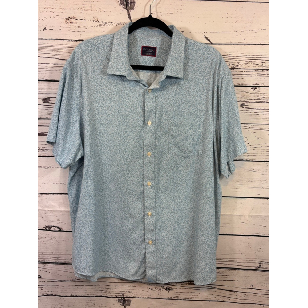UNTUCKit Light Blue Short Sleeve Button-Down Shirt